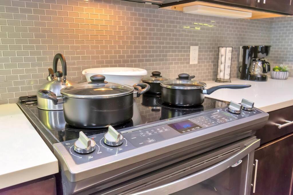 Penthouse Cool-Oasis-In-Houston-Rental Car Available-View-Great-Sleep Εξωτερικό φωτογραφία